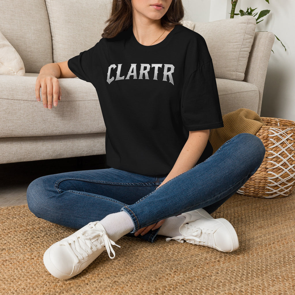 Clartr unisex Gothic Logo T-Shirt